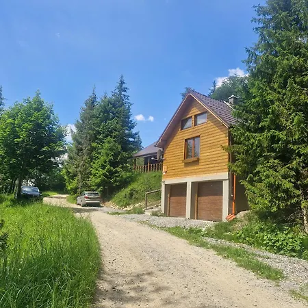 Jelenye Chalet *